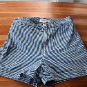 madewell high waist shorts!!
